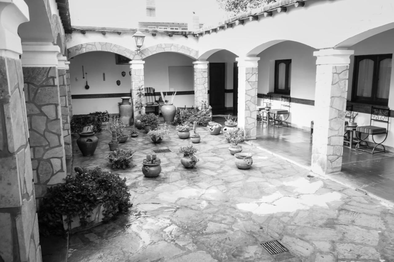Azul Humahuaca Hostal Exteriör bild